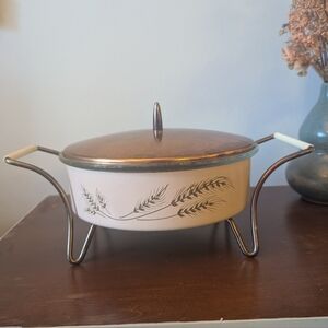 Vintage Pyrex 595 Pink Wheat Atomic Casserole Dish